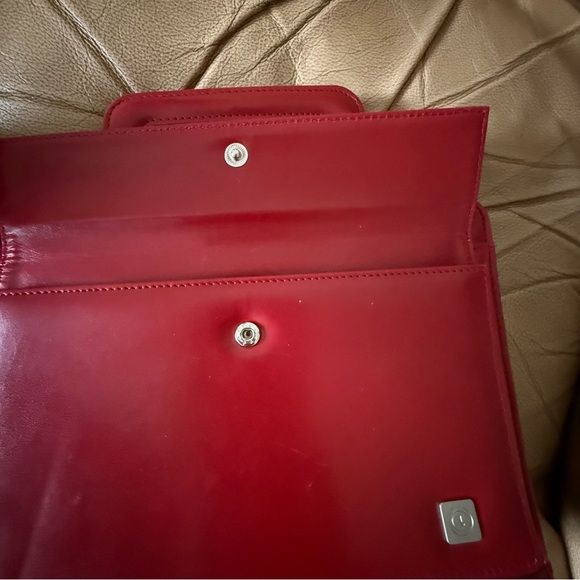 FRANKLIN COVEY 365 Red 7 Ring Planner Binder Retractable Handles 8" x 10.5” - Picture 16 of 16